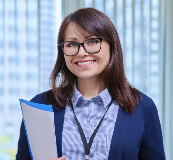 Young learner using Lumabit course